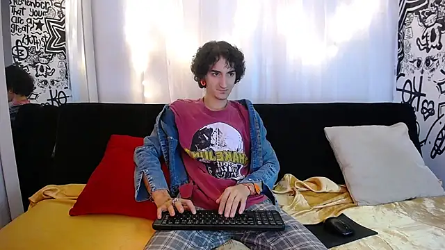 Snapshot of MarcoX_BD chatting on 10-15-25, 06:57 MarcoX BD online show from 10-15-25, 06:57