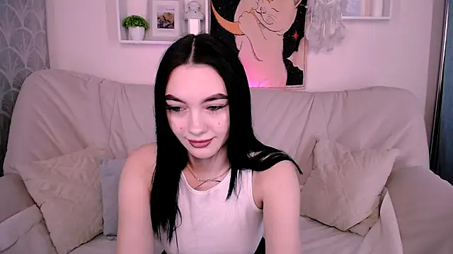 Snapshot of MonicaTess chatting on 09-20-25, 04:46 MonicaTess online show from 09-20-25, 04:46