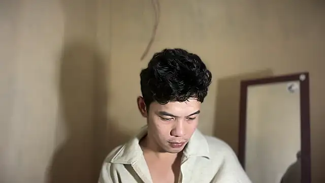 keirflorianxx online show from 09-10-25, 08:58