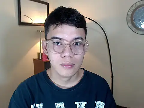 keirflorianxx online show from 10-01-25, 07:36