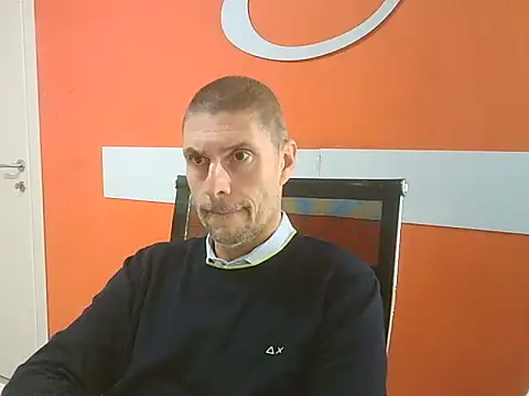 max79ve31 online show from 10-23-25, 11:53