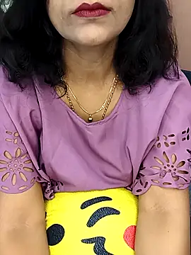 Snapshot of Marathi_rani2 chatting on 10-11-25, 05:28 Marathi rani2 online show from 10-11-25, 05:28