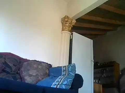 Irresistiblediva online show from 09-17-25, 06:20