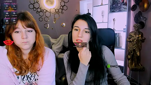 lia sunset online show from 11-26-25, 08:32