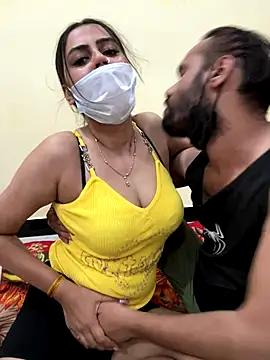 Snapshot of Hot_Taniya69 chatting on 10-04-25, 06:39 Hot Taniya69 online show from 10-04-25, 06:39