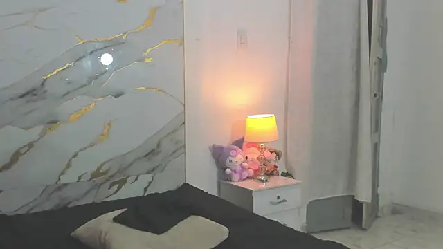 johan miller0 online show from 11-07-25, 03:50