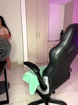 SofiaLust Eup online show from 11-17-25, 03:45