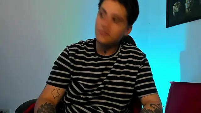 PeytonBox online show from 10-15-25, 11:32