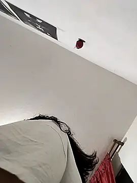 Emily Caprile online show from 11-18-25, 11:15