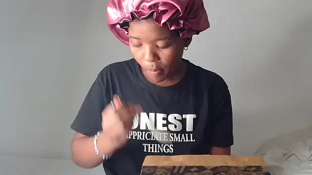 AshleyT255 online show from 10-22-25, 09:09