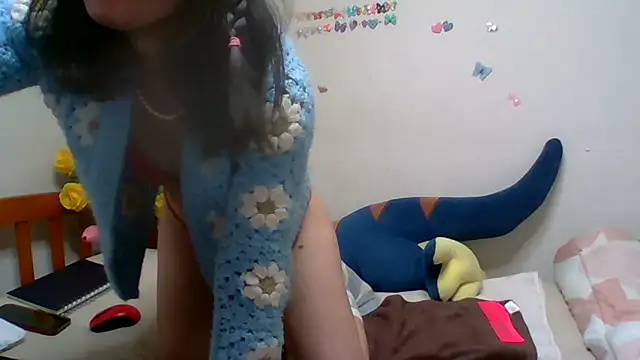 sweethanajapanese online show from 12-21-25, 02:13