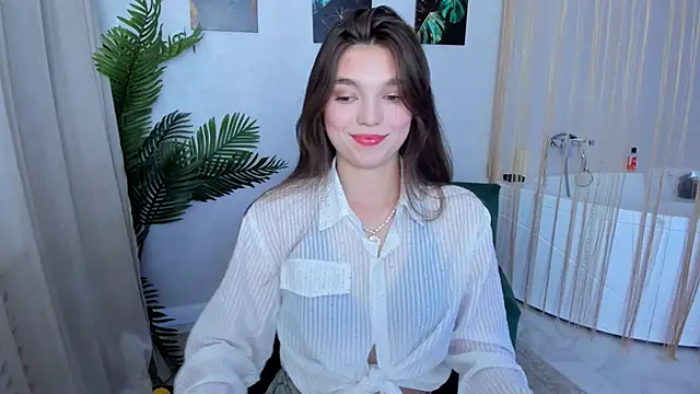 DivineAmour online show from 11-08-25, 04:12