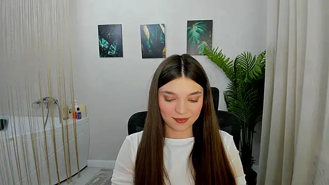 DivineAmour online show from 01-17-26, 04:39