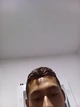 Boy hot- online show from 09-16-25, 04:24