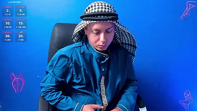 Snapshot of Sahira_and_Zaid chatting on 10-17-25, 06:32 Sahira and Zaid online show from 10-17-25, 06:32