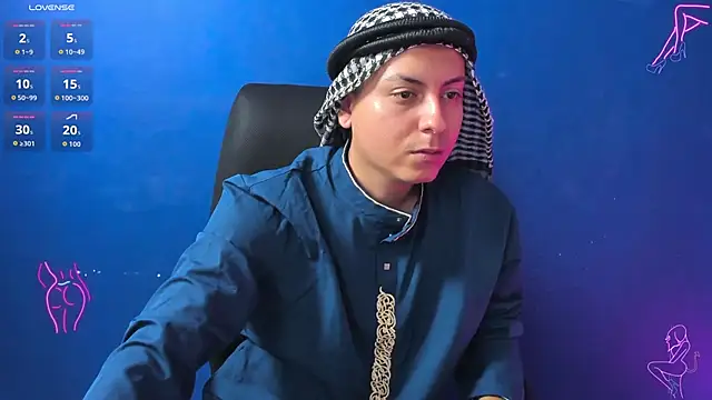 Snapshot of Sahira_and_Zaid chatting on 10-24-25, 06:26 Sahira and Zaid online show from 10-24-25, 06:26