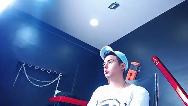 Matthewlodge online show from 09-17-25, 01:24