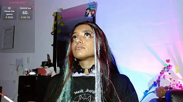 carolinerue online show from 10-08-25, 08:23