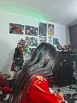 carolinerue online show from 01-10-26, 12:12