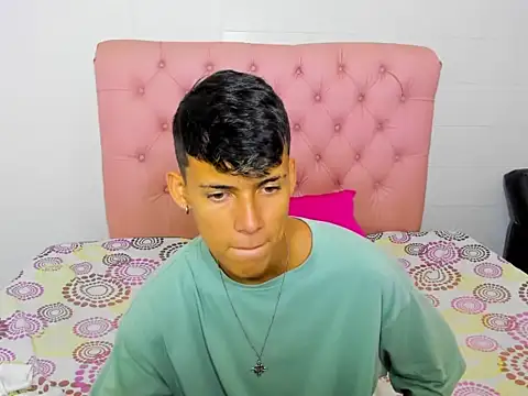 Snapshot of asbeell_grigory chatting on 10-09-25, 08:40 asbeell grigory online show from 10-09-25, 08:40