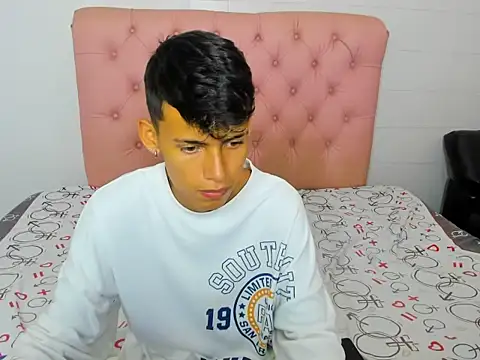 Snapshot of asbeell_grigory chatting on 10-10-25, 09:14 asbeell grigory online show from 10-10-25, 09:14