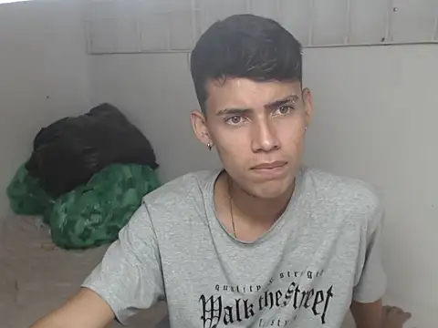 Snapshot of asbeell_grigory chatting on 11-24-25, 07:13 asbeell grigory online show from 11-24-25, 07:13