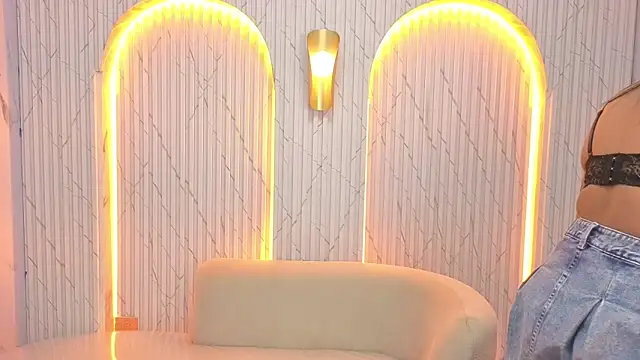 antonela tp online show from 11-08-25, 12:49