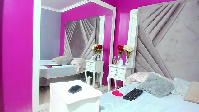 natasha bigbooty online show from 09-25-25, 01:04