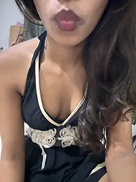 Snapshot of Drive_girl chatting on 10-11-25, 05:55 Drive girl online show from 10-11-25, 05:55