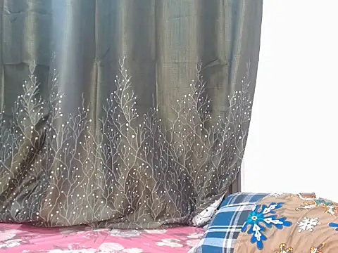 Snapshot of Drive_girl chatting on 11-09-25, 07:01 Drive girl online show from 11-09-25, 07:01