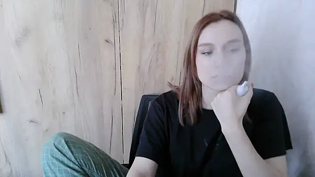 Snapshot of RegitGirlss chatting on 11-01-25, 12:07 RegitGirlss online show from 11-01-25, 12:07