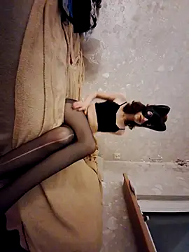 SecretIna online show from 11-05-25, 08:53