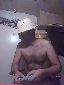 Vikingo1985 online show from 10-06-25, 08:17