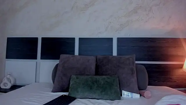 Susanna Cute online show from 10-27-25, 12:53