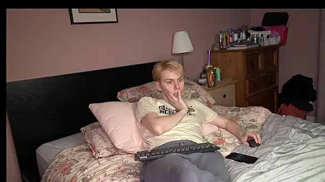 scottishtwink01 online show from 12-05-25, 02:36