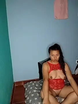 paola-yandex28 online show from 10-07-25, 03:14