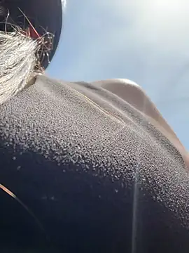 Snapshot of Emily__Storm chatting on 11-04-25, 02:05 Emily Storm online show from 11-04-25, 02:05