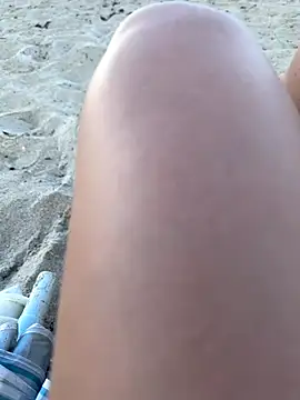 carynn online show from 10-26-25, 09:21