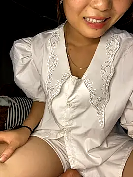 Thanh-18 online show from 09-19-25, 02:07