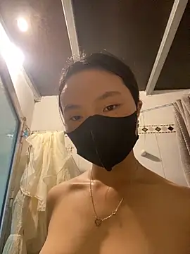 Thanh-18 online show from 10-04-25, 04:27