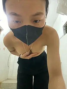 Thanh-18 online show from 10-05-25, 03:54