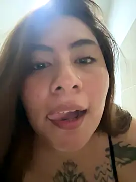 Edalyn29 online show from 10-01-25, 04:51