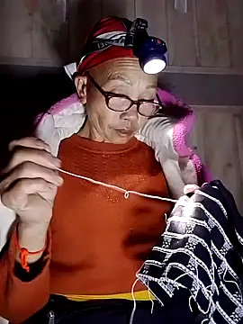 -Xuka-200 online show from 11-28-25, 12:08