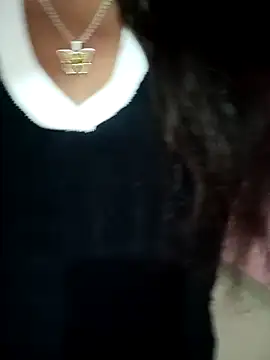 Snapshot of Husan_rani chatting on 11-21-25, 03:22 Husan rani online show from 11-21-25, 03:22