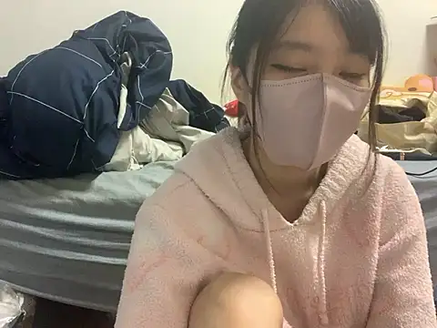 Snapshot of ituki_0415 chatting on 11-11-25, 05:13 ituki 0415 online show from 11-11-25, 05:13