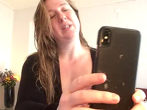 MazySunny online show from 11-20-25, 08:58