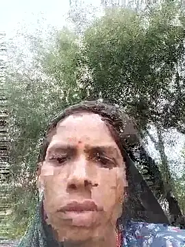 Snapshot of Sm_sanjna chatting on 10-07-25, 12:24 Sm sanjna online show from 10-07-25, 12:24