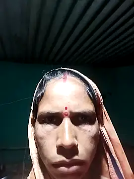 Snapshot of Sm_sanjna chatting on 10-15-25, 10:10 Sm sanjna online show from 10-15-25, 10:10