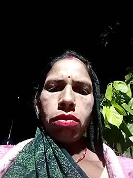 Snapshot of Sm_sanjna chatting on 10-16-25, 06:42 Sm sanjna online show from 10-16-25, 06:42