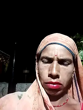 Snapshot of Sm_sanjna chatting on 10-17-25, 04:20 Sm sanjna online show from 10-17-25, 04:20